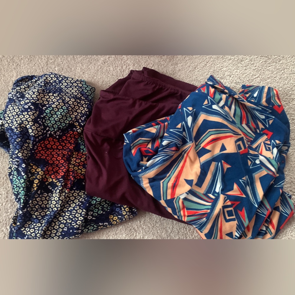 3 Pairs Lularoe leggings.